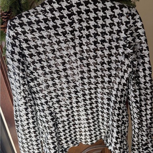 L'AGENCE Sequin Black and White Jacket - Picture 4 of 4